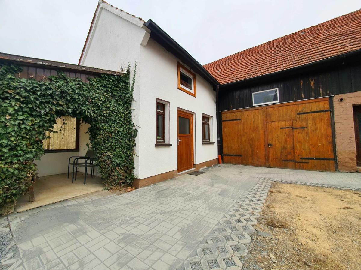 Ferienhaus Rhoener Auszeit Apartment Kaltenwestheim Luaran gambar